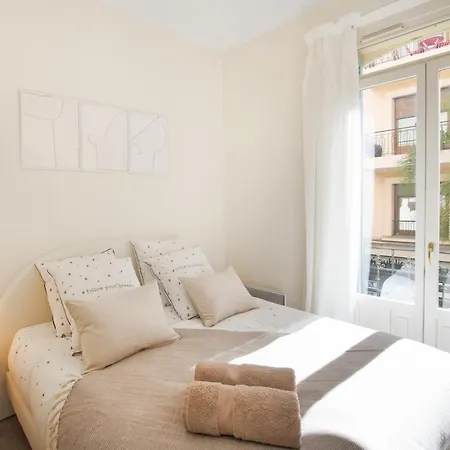 Apartament Republique - Somptueux 2 Pieces - 50 Metres De Monaco *